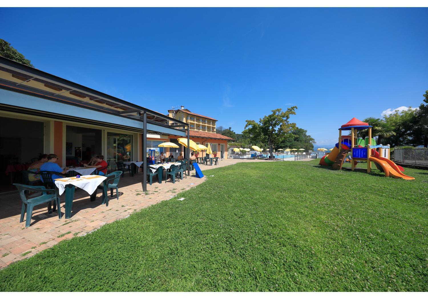 Hotel Residence Zust Verbania Exterior foto